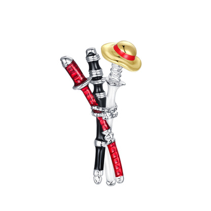 Abalorio Charm Zoro – Trío de Espadas con Sombrero de Luffy